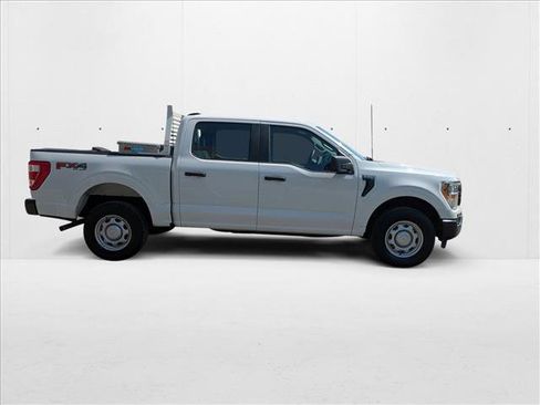 Used 2022 Ford F150 XL w/ Trailer Tow Package image 4
