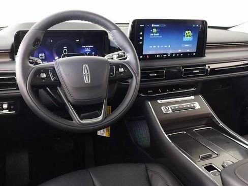 New 2025 Lincoln Aviator Reserve w/ Jet Appearance Package image 2