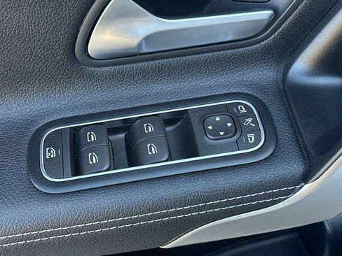 Certified 2022 Mercedes-Benz A 220 image 27