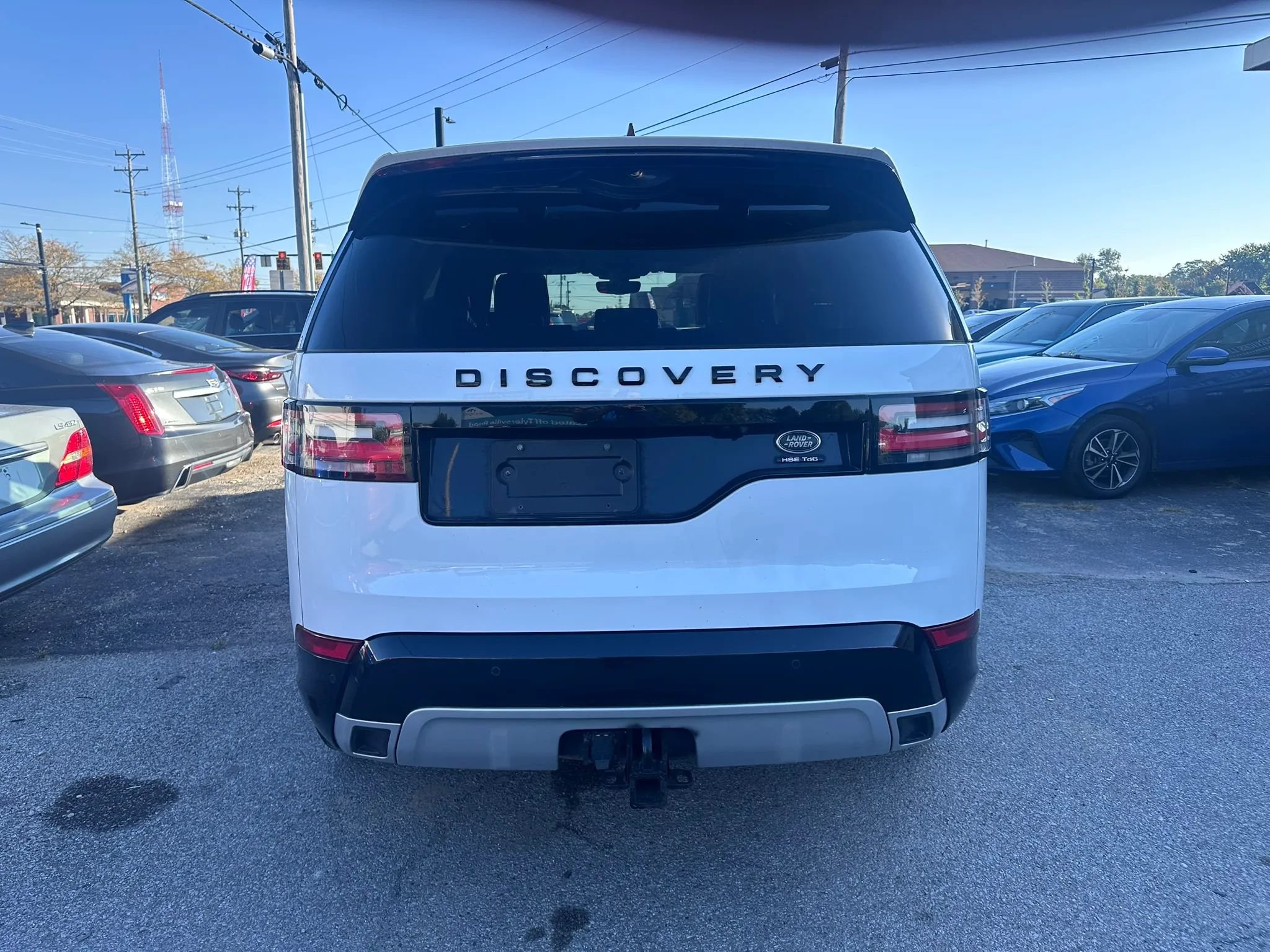 Used 2018 Land Rover Discovery HSE Luxury AWD/4WD image 6