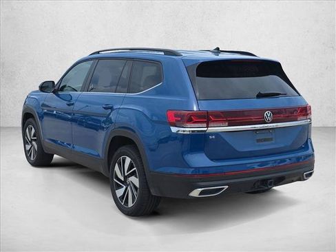 Used 2026 Volkswagen Atlas SE FWD image 7