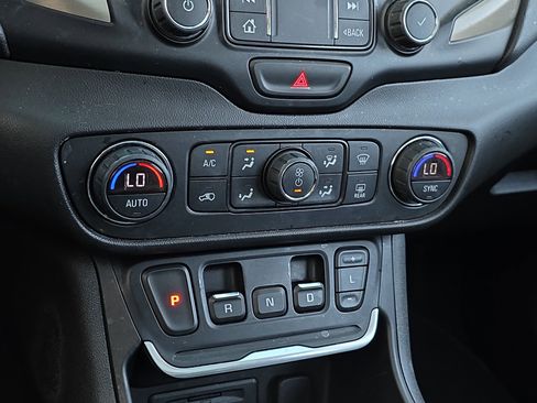 Used 2019 GMC Terrain Denali w/ Driver Alert Package II image 23