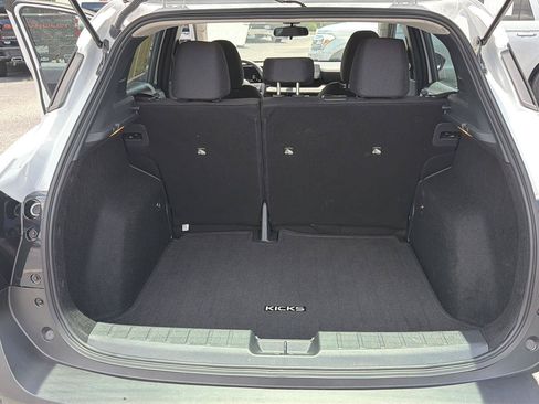 Used 2025 Nissan Kicks S FWD image 31
