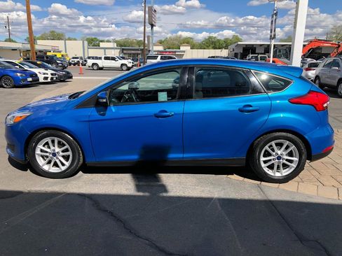 Used 2016 Ford Focus SE image 5