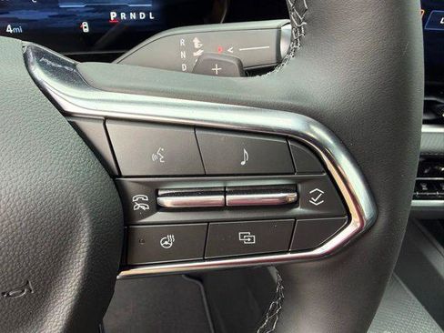 New 2026 Chevrolet Equinox LT FWD image 9