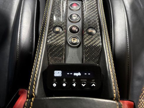 Used 2015 McLaren 650S Coupe image 73