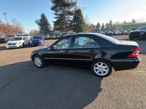 Used 2004 Mercedes-Benz C 240 C 240 Sedan 4D image 6