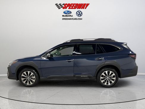Certified 2025 Subaru Outback Touring image 4