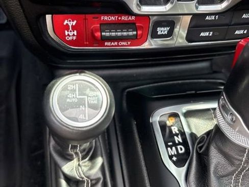 Used 2023 Jeep Wrangler Unlimited Rubicon 4xe w/ Steel Bumper Group image 16