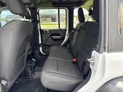 Used 2018 Jeep Wrangler Unlimited Sport AWD/4WD image 24
