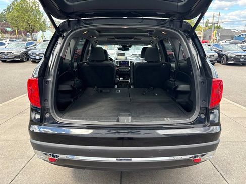 Used 2016 Honda Pilot Elite image 32