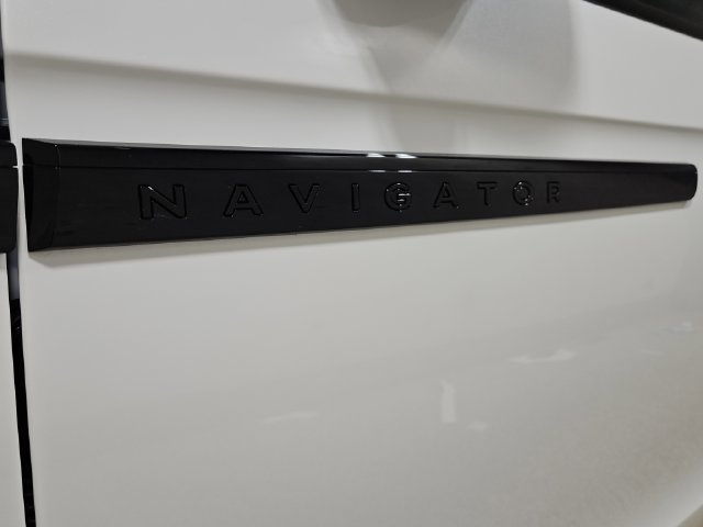 New 2027 Lincoln Navigator L Reserve w/ Jet Appearance Package AWD/4WD image 20