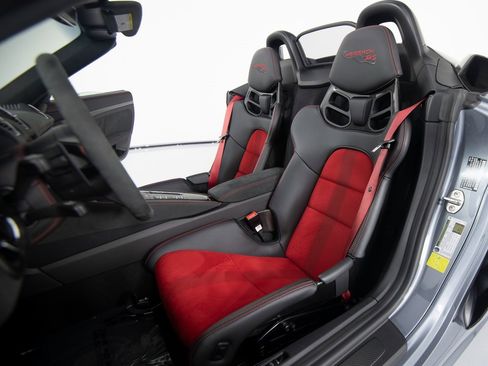 Certified 2024 Porsche 718 Boxster Spyder RS image 18