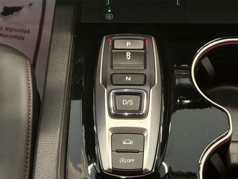 Used 2025 Honda Ridgeline Black Edition image 21
