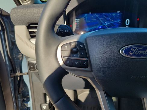 New 2026 Ford Explorer Active w/ Active Comfort Package image 25
