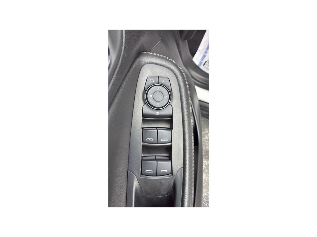 Used 2024 Buick Encore GX Sport Touring FWD image 11