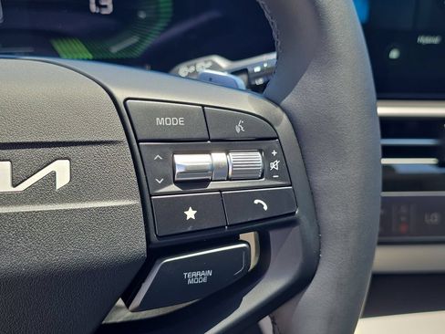 New 2026 Kia Sportage EX AWD/4WD image 32