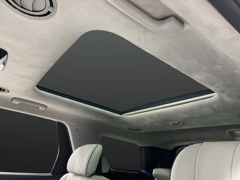 Used 2024 Hyundai Palisade Calligraphy image 30