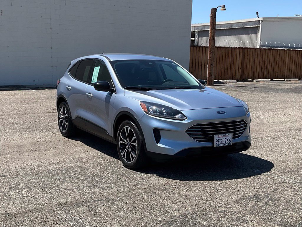 Used 2022 Ford Escape SE w/ SE Sport Appearance Package FWD image 7