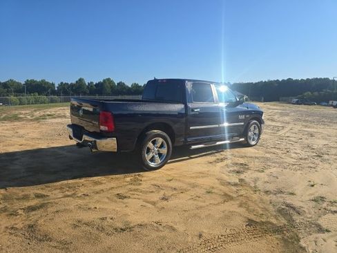 Used 2015 RAM 1500 Big Horn AWD/4WD image 9