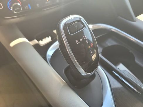 Used 2019 Buick Enclave Premium w/ Experience Buick Package AWD/4WD image 18
