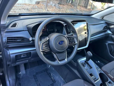 Used 2024 Subaru Impreza 2.0i Sport AWD/4WD image 2