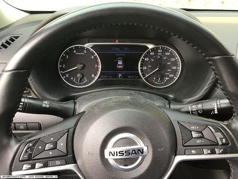 Used 2020 Nissan Sentra SV image 8