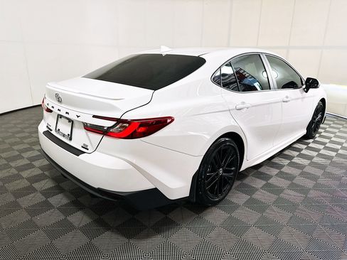 Used 2025 Toyota Camry SE w/ Multimedia Upgrade Package FWD image 3