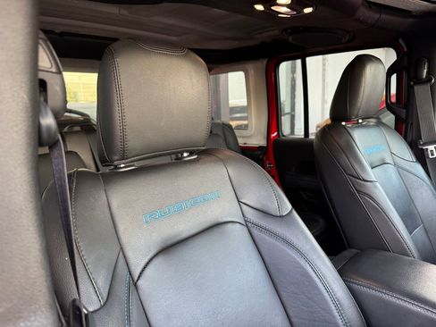 Used 2023 Jeep Wrangler Unlimited Rubicon 4xe image 19