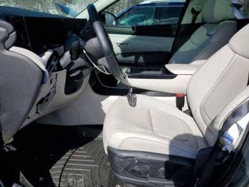 Used 2025 Hyundai Tucson Limited AWD/4WD image 5