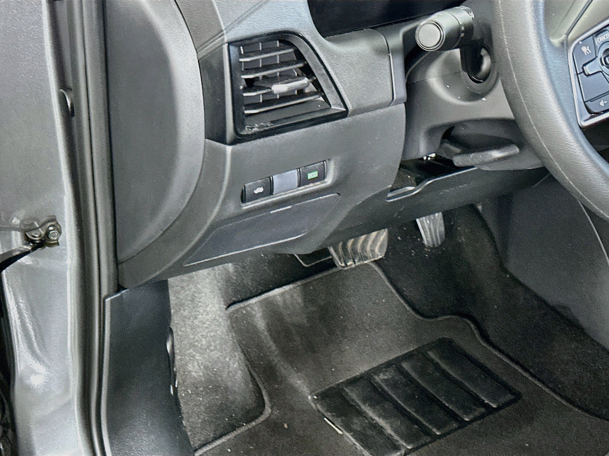 Used 2026 Nissan Sentra S w/ Floor Mat Package FWD image 17