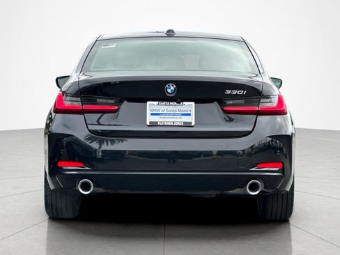 Used 2023 BMW 330i Sedan w/ Parking Assistance Package RWD image 4