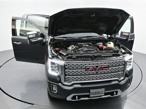 Used 2022 GMC Sierra 2500 Denali w/ Denali Ultimate Package AWD/4WD image 46