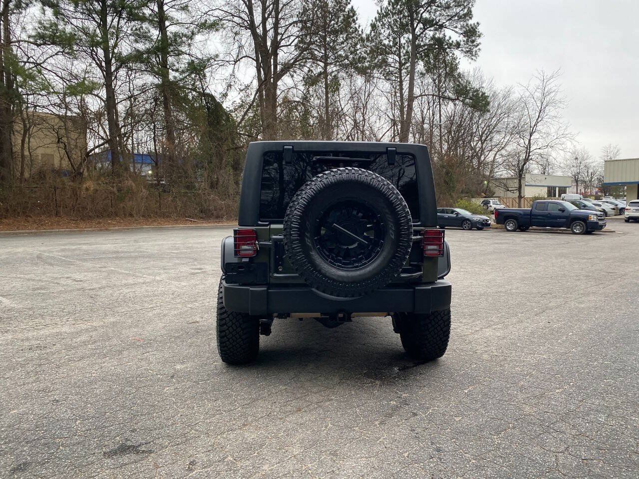 Used 2015 Jeep Wrangler Unlimited Rubicon AWD/4WD image 6
