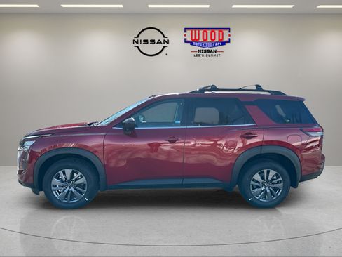 Certified 2026 Nissan Pathfinder SV AWD/4WD image 6