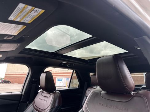 Used 2023 Ford Explorer Platinum image 26