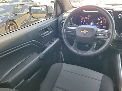 Used 2024 Chevrolet Colorado W/T w/ WT Convenience Package RWD image 15