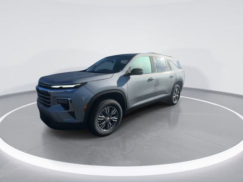 New 2026 Chevrolet Traverse LT image 4