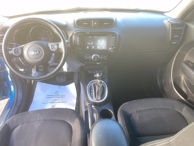 Used 2018 Kia Soul + FWD image 13