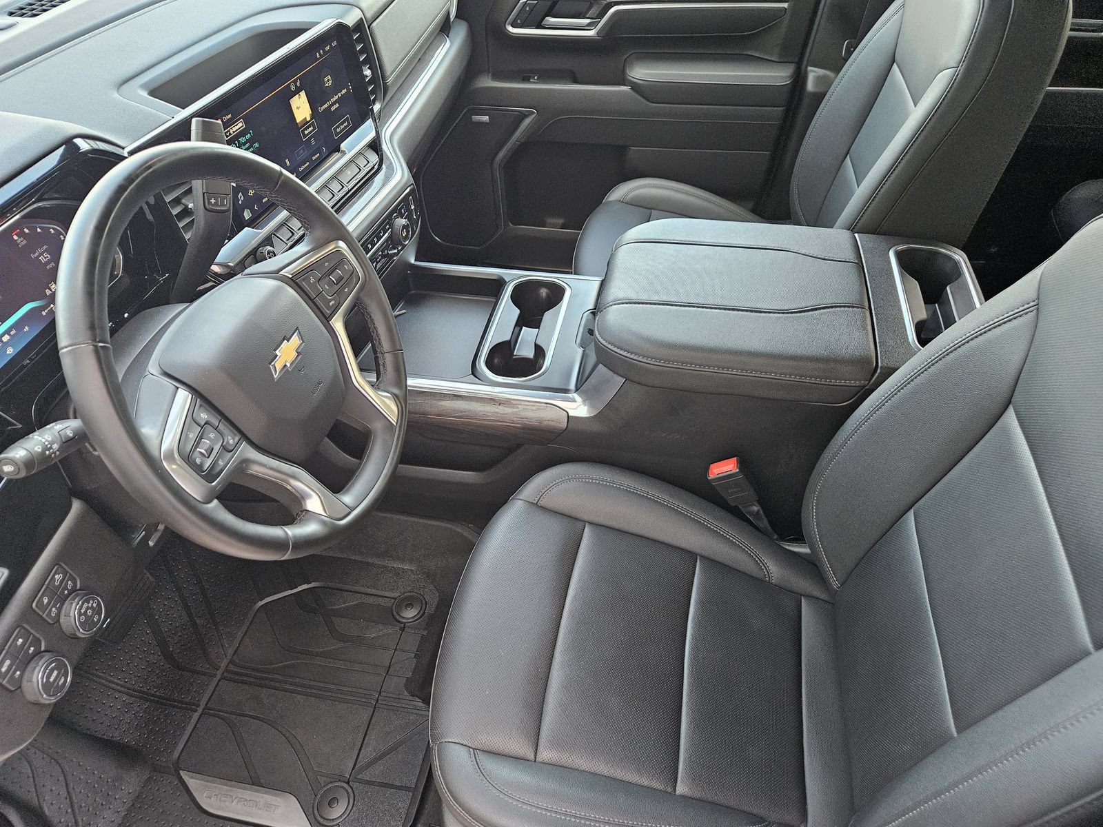 Certified 2026 Chevrolet Silverado 2500 LTZ w/ LTZ Premium Package AWD/4WD image 19