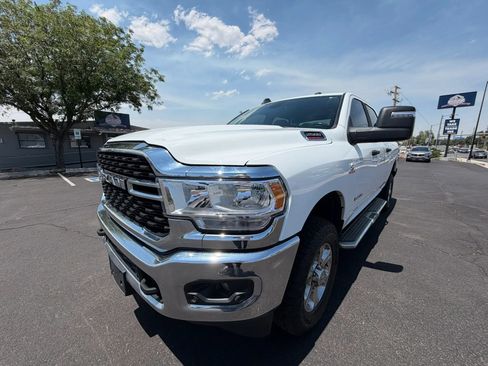 Used 2024 RAM 2500 Big Horn w/ Off Road Package AWD/4WD image 2