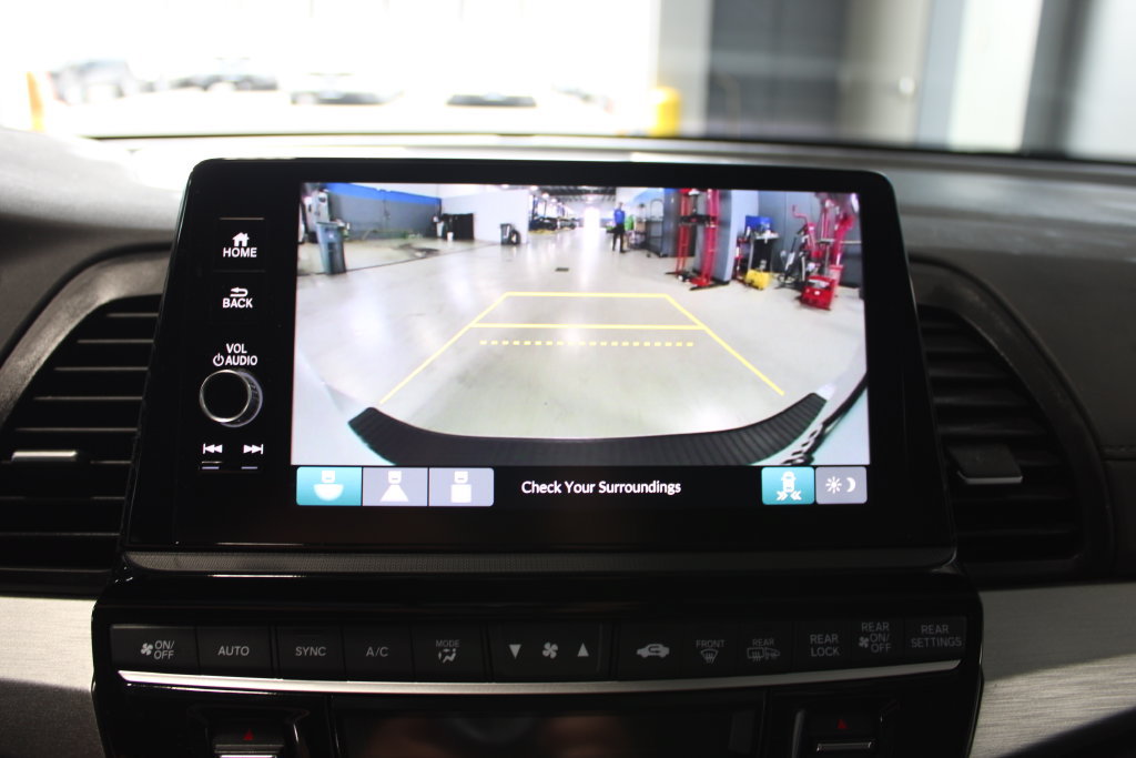 Certified 2026 Honda Odyssey EX-L image 14