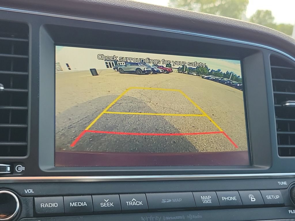 Used 2017 Hyundai Elantra Sport w/ Sport Premium Package 06 FWD image 25