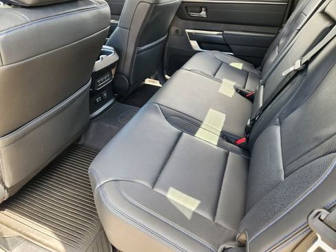 Used 2025 Toyota Tundra Platinum w/ TRD Off-Road Package AWD/4WD image 21