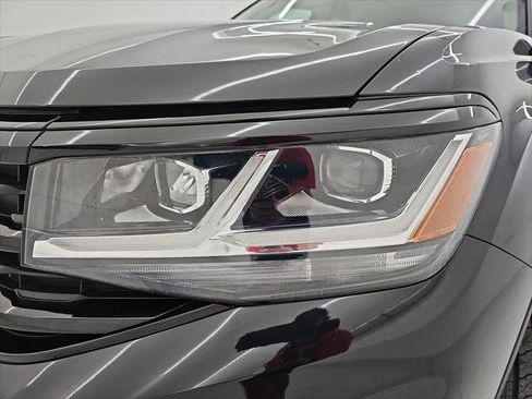 Used 2023 Volkswagen Atlas SEL R-Line AWD/4WD image 51