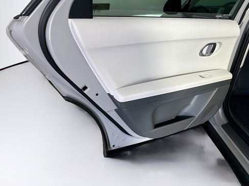 Used 2024 Hyundai Ioniq 5 SEL image 27