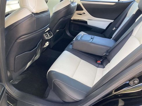 Used 2022 Lexus ES 350 F Sport w/ Accessory Package image 9