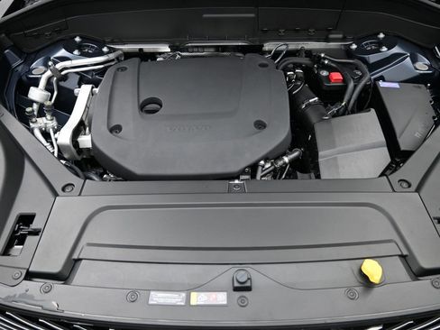 New 2026 Volvo XC90 B6 Ultra AWD/4WD image 13