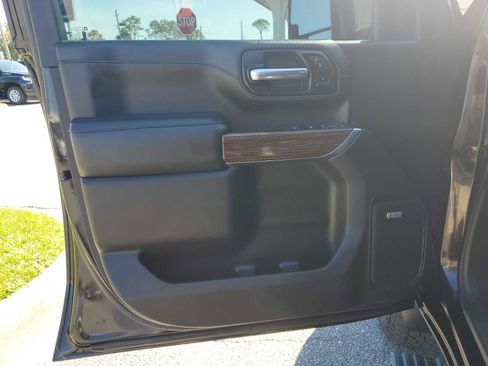 Certified 2023 Chevrolet Silverado 3500 High Country image 15