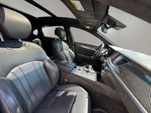 Used 2018 Genesis G80 3.3T Sport RWD image 15